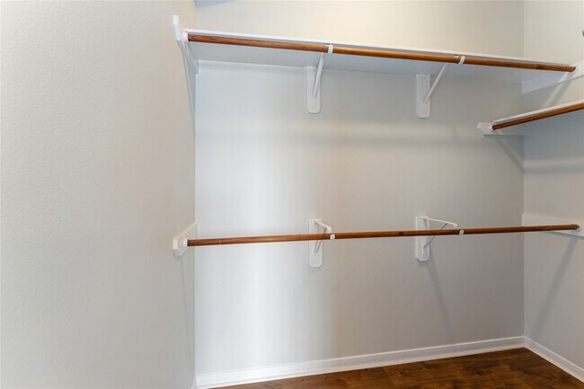 Building Photo - 21915 Sunvolt Ct
