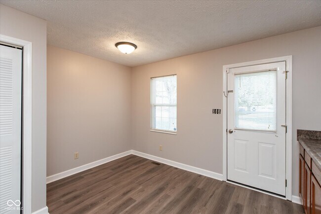 Building Photo - 2099 Galaxy Dr