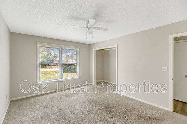 Building Photo - 2492 Pintail Dr