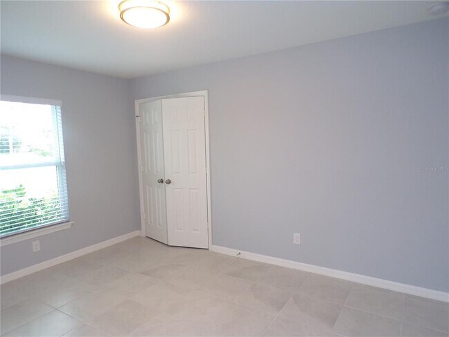 Building Photo - 25583 Deep Creek Blvd