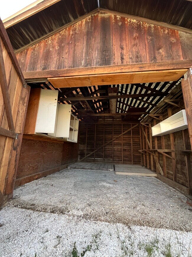 Building Photo - 750 Powell St