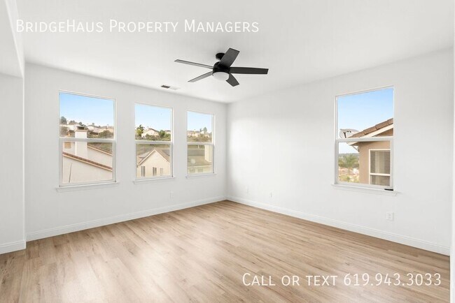 Building Photo - 1048 Sunset Crossing Point