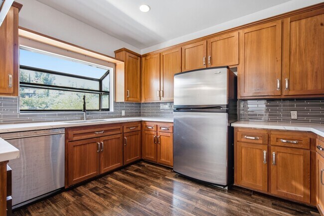 Building Photo - 5244 Baza Ave