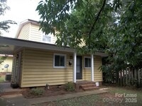 Building Photo - 4024 Rosehaven Dr