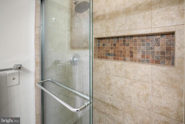 Building Photo - 6542 Cypress Point Rd