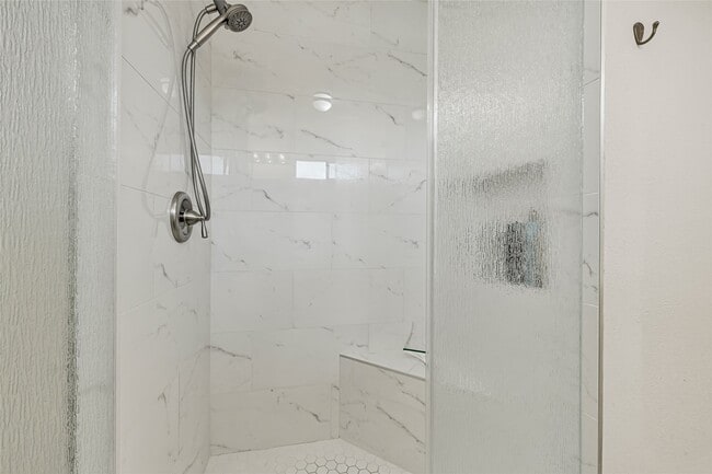 Building Photo - 1414 Bayshore Dr