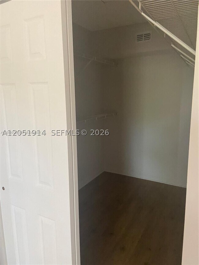Building Photo - 8871 Wiles Rd