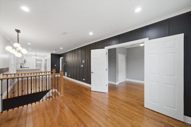 Building Photo - 8326 S Luella Ave