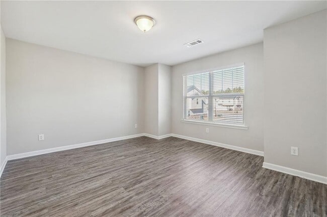 Building Photo - 4420 Pinscher St