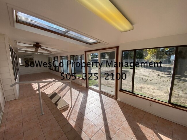 Building Photo - Three Bedroom, 2 Bathroom Residential Rental