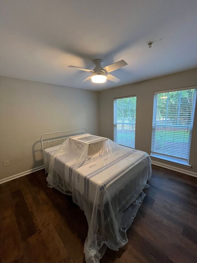 Building Photo - 14-1416 Romak