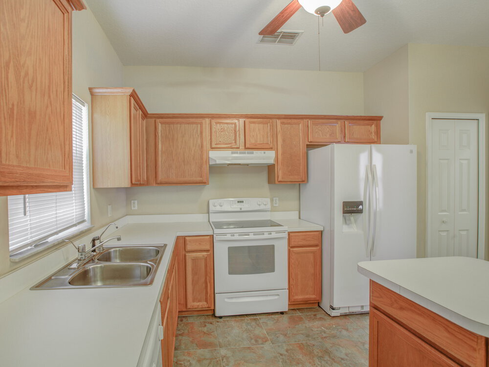 Building Photo - 1760 Sparkling Water Cir