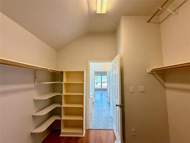 Building Photo - 8618 Columbia Falls Dr