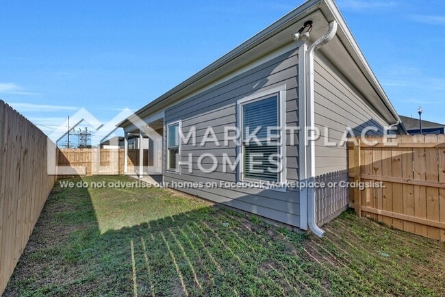 Building Photo - 2154 Ellsworth Loop Rd