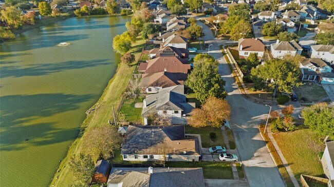 Building Photo - 7619 Omaha Dr