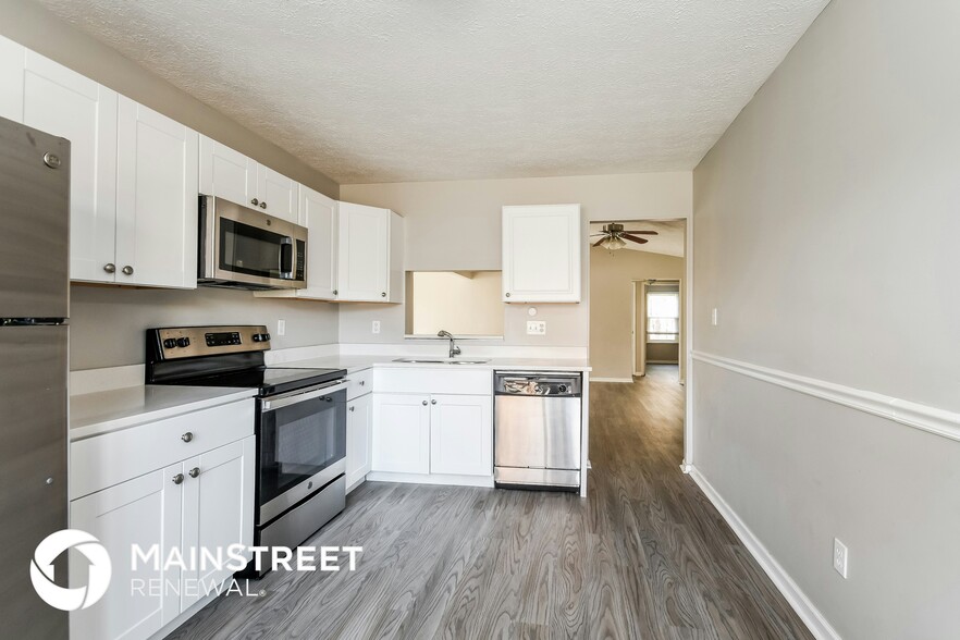 Building Photo - 3811 Oil Creek Dr