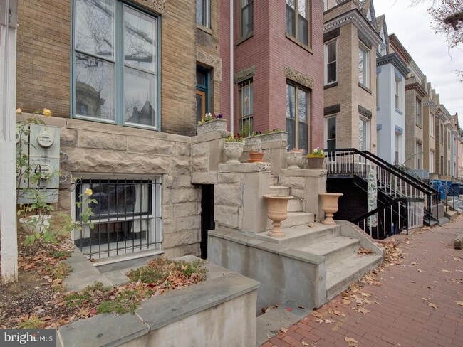 Building Photo - 1751 U St NW
