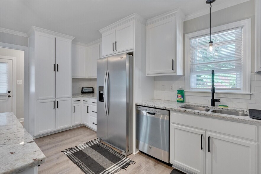 Building Photo - 1012 Glenco Rd