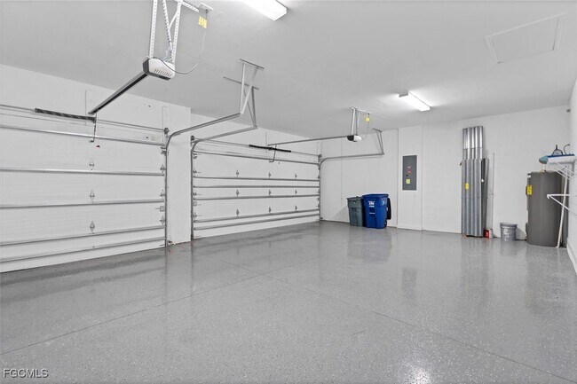 Building Photo - 11368 Canopy Loop