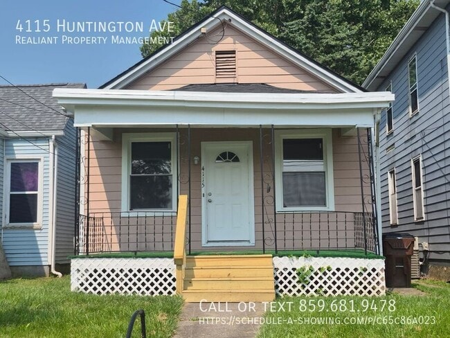 Primary Photo - 4115 Huntington Ave
