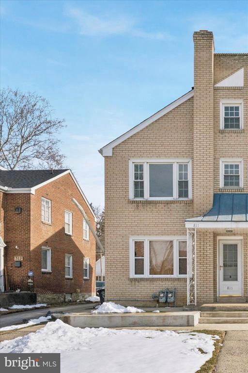 Building Photo - 811 Burmont Rd