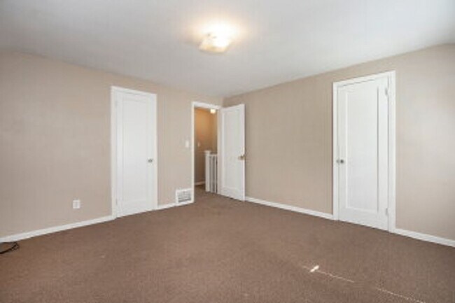 Building Photo - 25141 Treadwell Ave