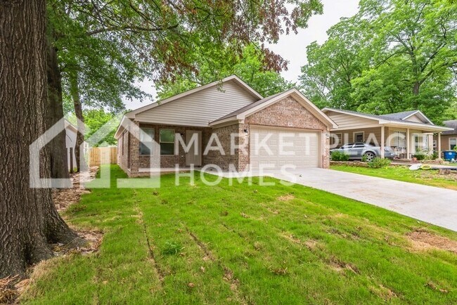 Building Photo - 417 W 20th St