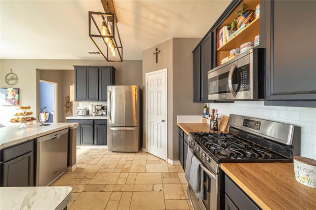 Building Photo - 401 Tallowtree Dr