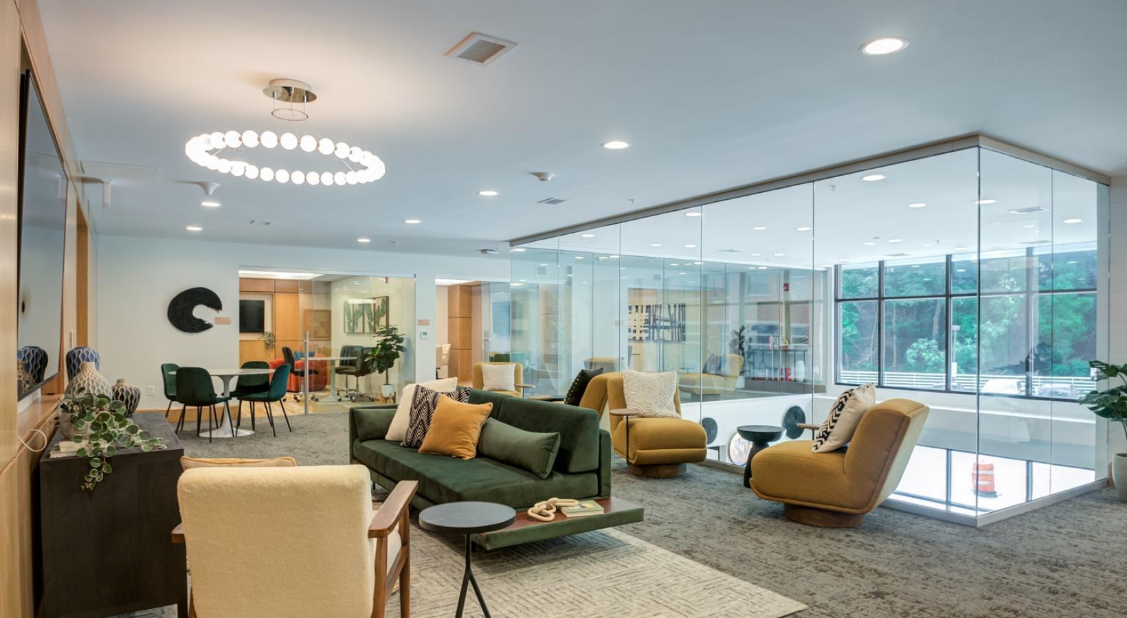 Building Photo - 210 E Green St