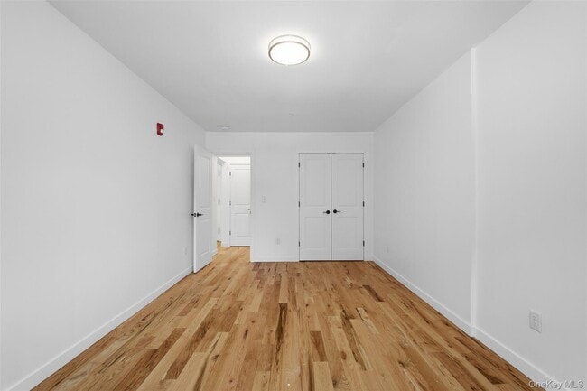Building Photo - 671 Bronx River Rd