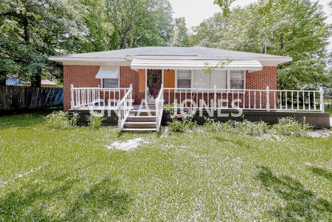 Building Photo - Charming 3 Bedroom in Columbus!