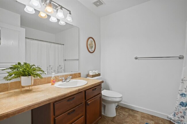 Building Photo - 11230 Silver River Loop