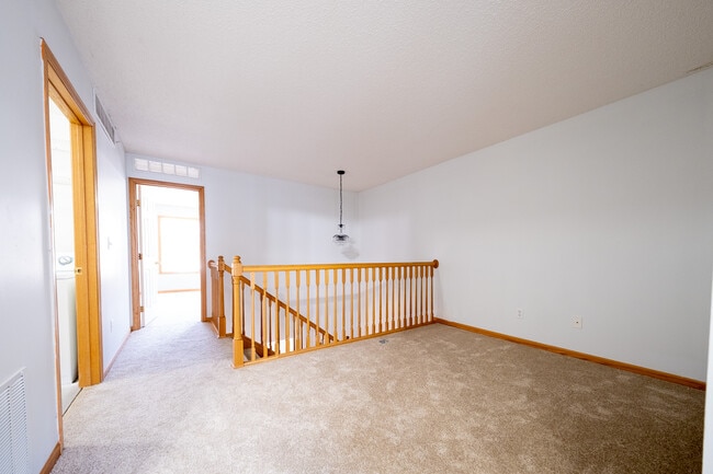 Building Photo - 15316 Founders Ln