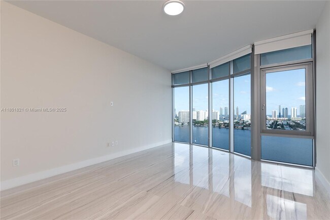 Building Photo - 17111 Biscayne Blvd