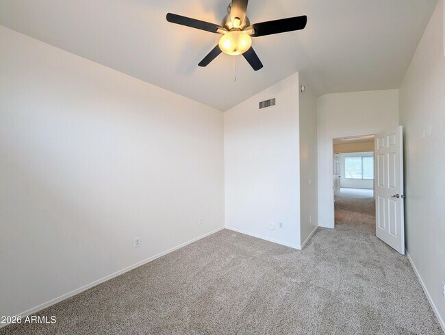 Building Photo - 1836 E Aspen Way