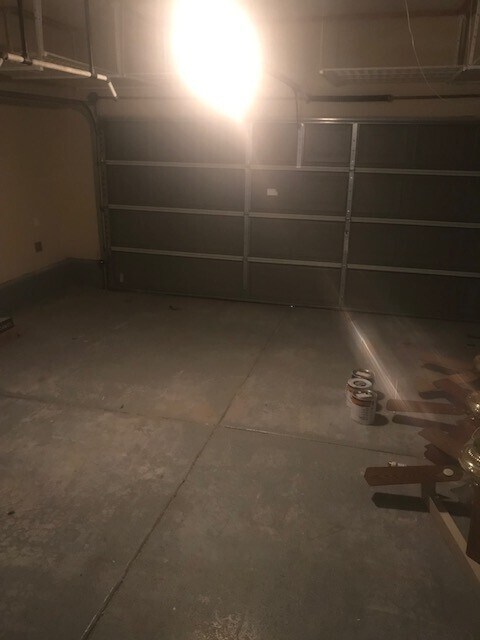 Building Photo - Incredible 5 Bed 2.5 Bath House Located In San Marcos