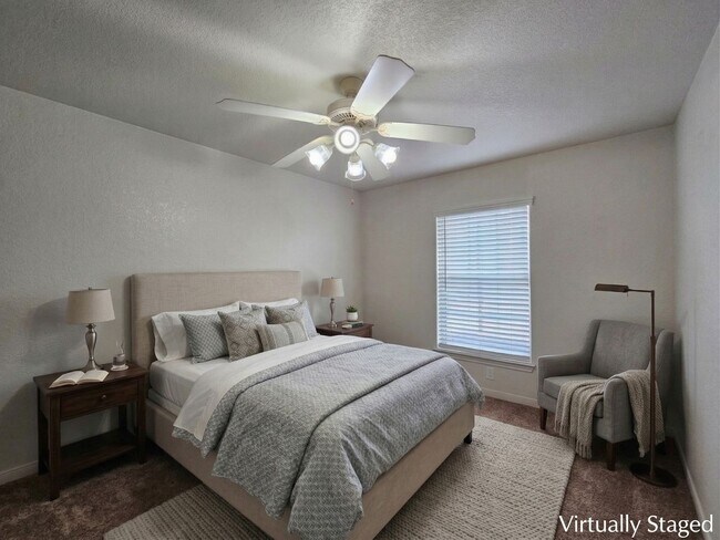 Building Photo - RENT REDUCTION & AVAILABLE NOW!
