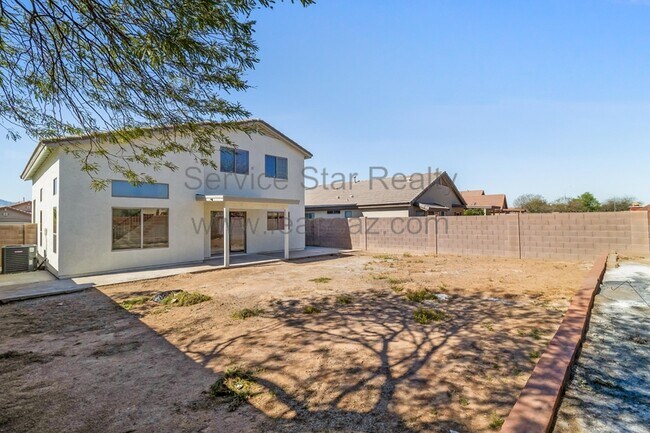 Building Photo - 11006 W Mountain View Dr