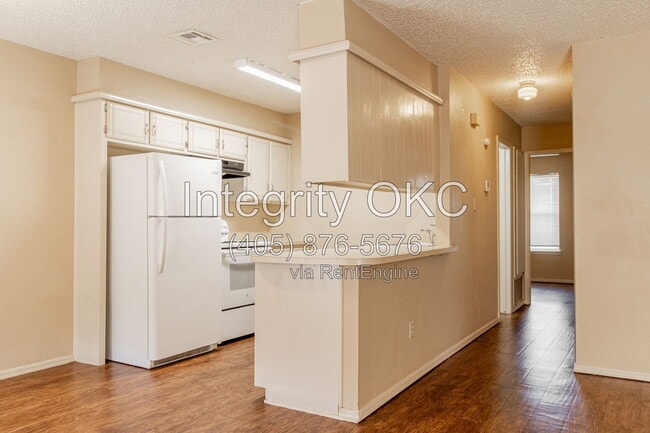 Building Photo - 618 Welston Cir