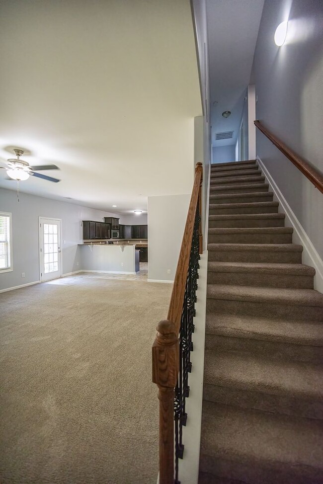 Building Photo - 2606 5 St