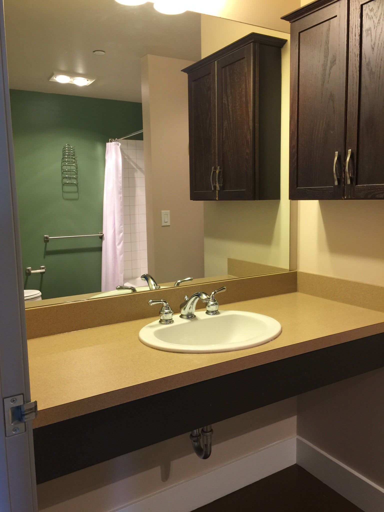 Bathroom - 411 NW Flanders St