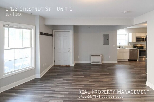 Building Photo - 1 1/2 Chestnut St-Unit 1
