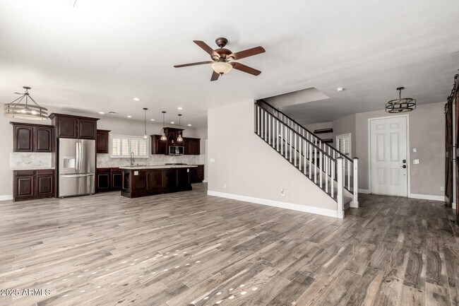 Building Photo - 3049 S Sierra Heights Cir