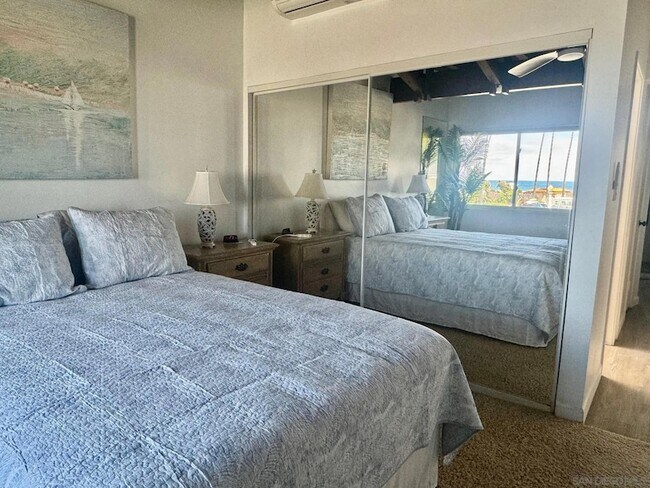 Building Photo - 8151 Camino Del Oro