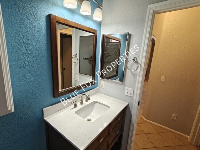 Building Photo - 7485 W Briner Dr