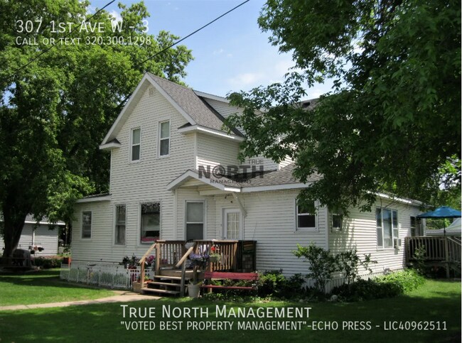 Building Photo - 307 1st Ave W