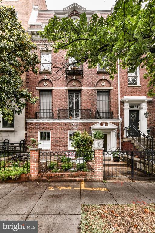 Building Photo - 1863 Kalorama Rd NW