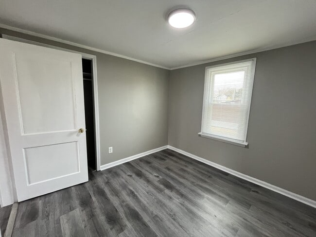 Building Photo - 41 Lick Hollow Rd