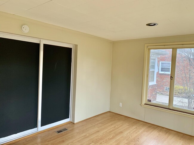 Building Photo - 41 Jasper Parrish Dr