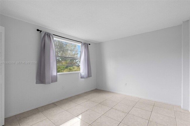 Building Photo - 14250 SW 62nd St